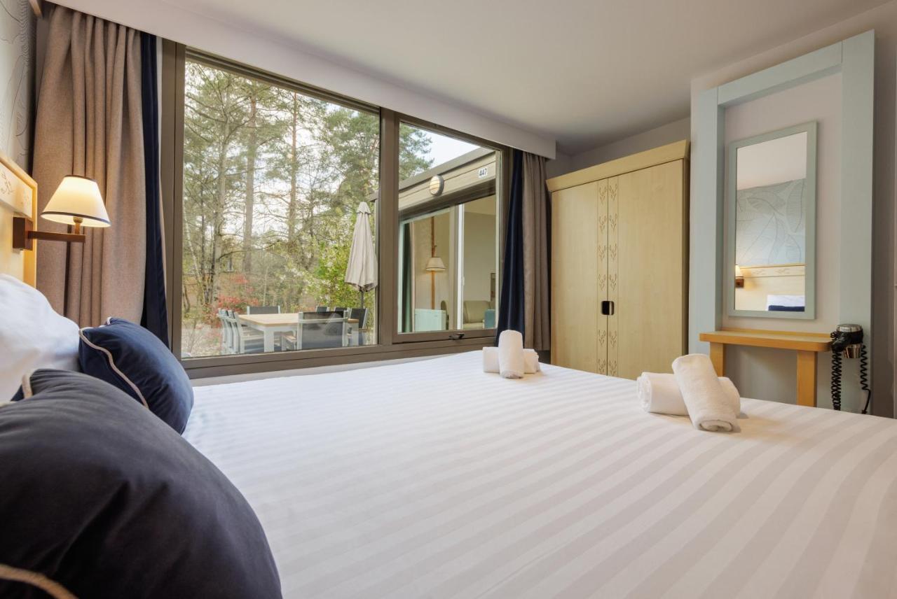 ซ็องทร์ ปาร์ก เล โอต เดอ บรูแยร์ Hotel โชมงต์-ซูร์-ตาร็อนน์ ภายนอก รูปภาพ